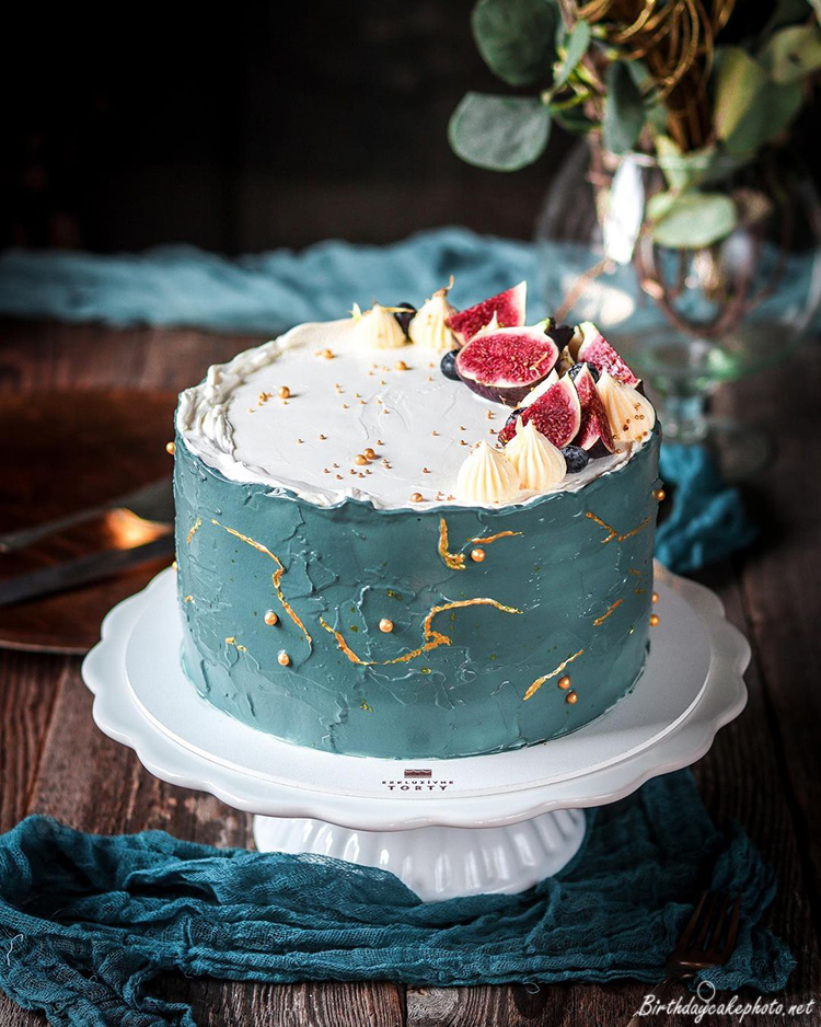 How to make sprinkle birthday cake, according to Molly Yeh | Salon.com